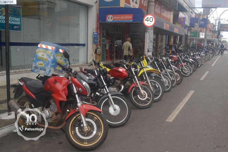 Confiram a relação de estacionamentos gratuitos para motocicletas no Centro de Jequié Confiram a relação de estacionamentos gratuitos para motocicletas no Centro de Jequié
