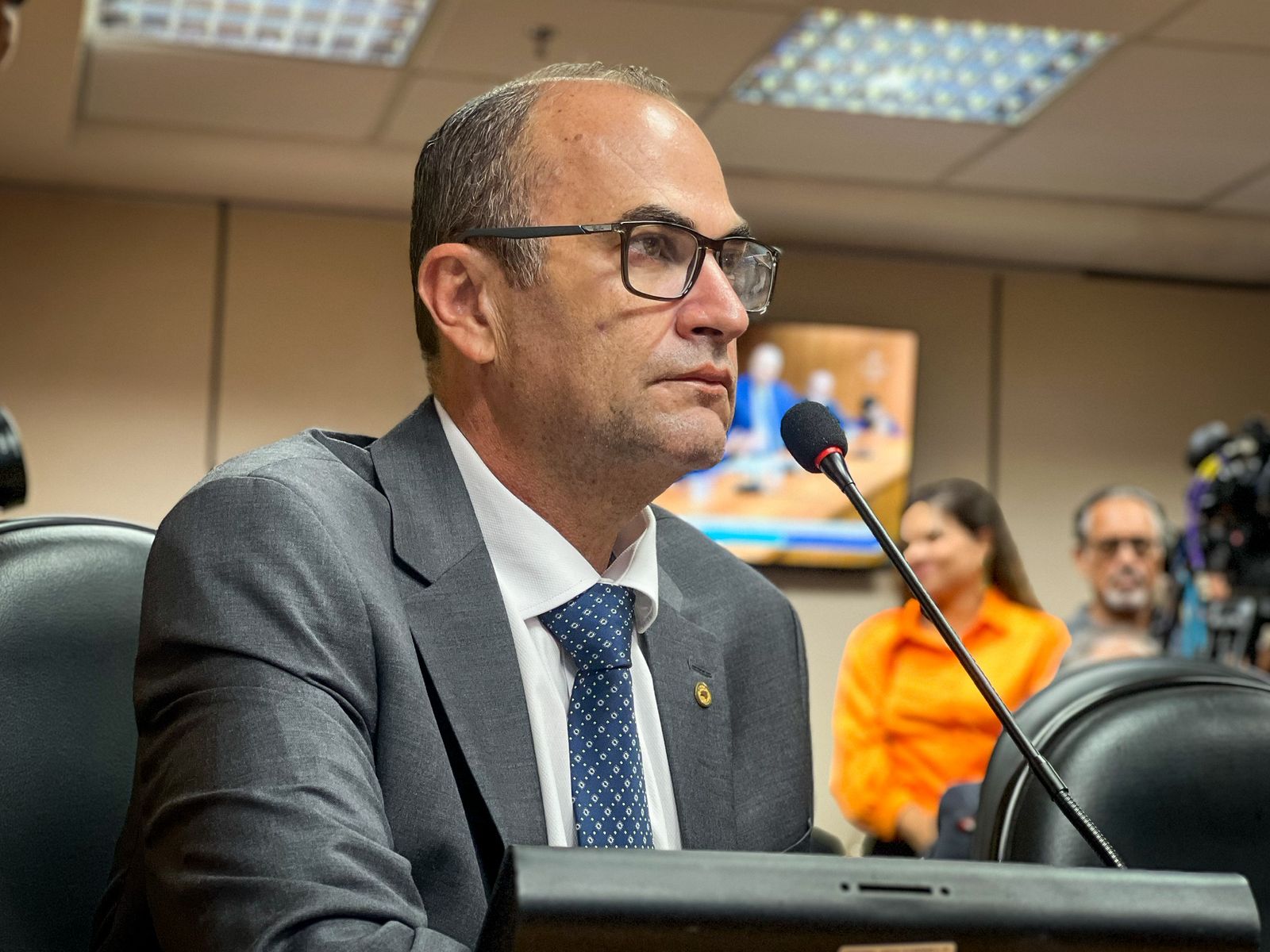 Hassan aplaude anúncio de investimentos nas rodovias, mas defende revisão do projeto de concessão das BRs 324 e 116 Hassan aplaude anúncio de investimentos nas rodovias, mas defende revisão do projeto de concessão das BRs 324 e 116