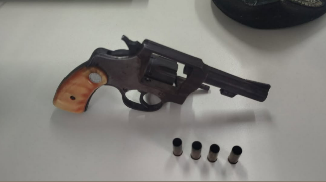Ação policial em Nova Itarana termina com um morto e apreensão de arma de fogo